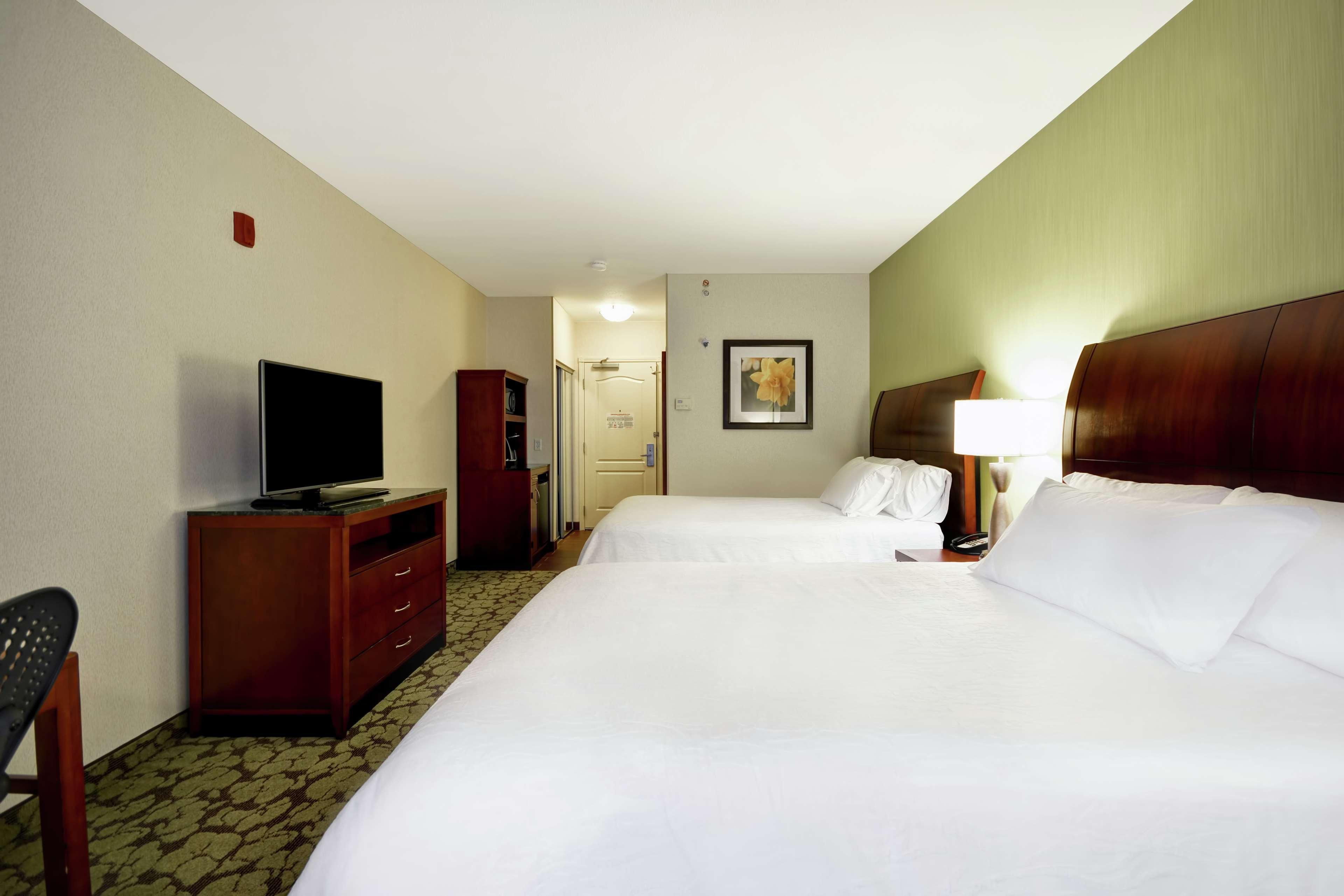 Hilton Garden Inn Форт Коллинс Экстерьер фото