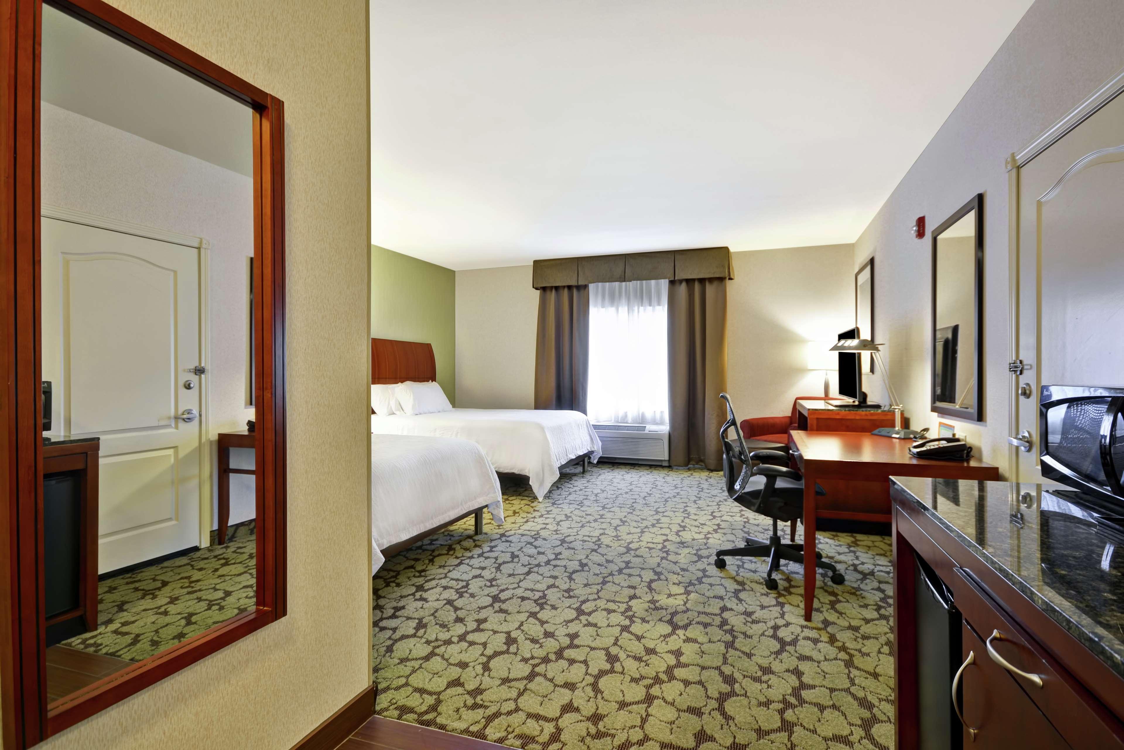 Hilton Garden Inn Форт Коллинс Экстерьер фото