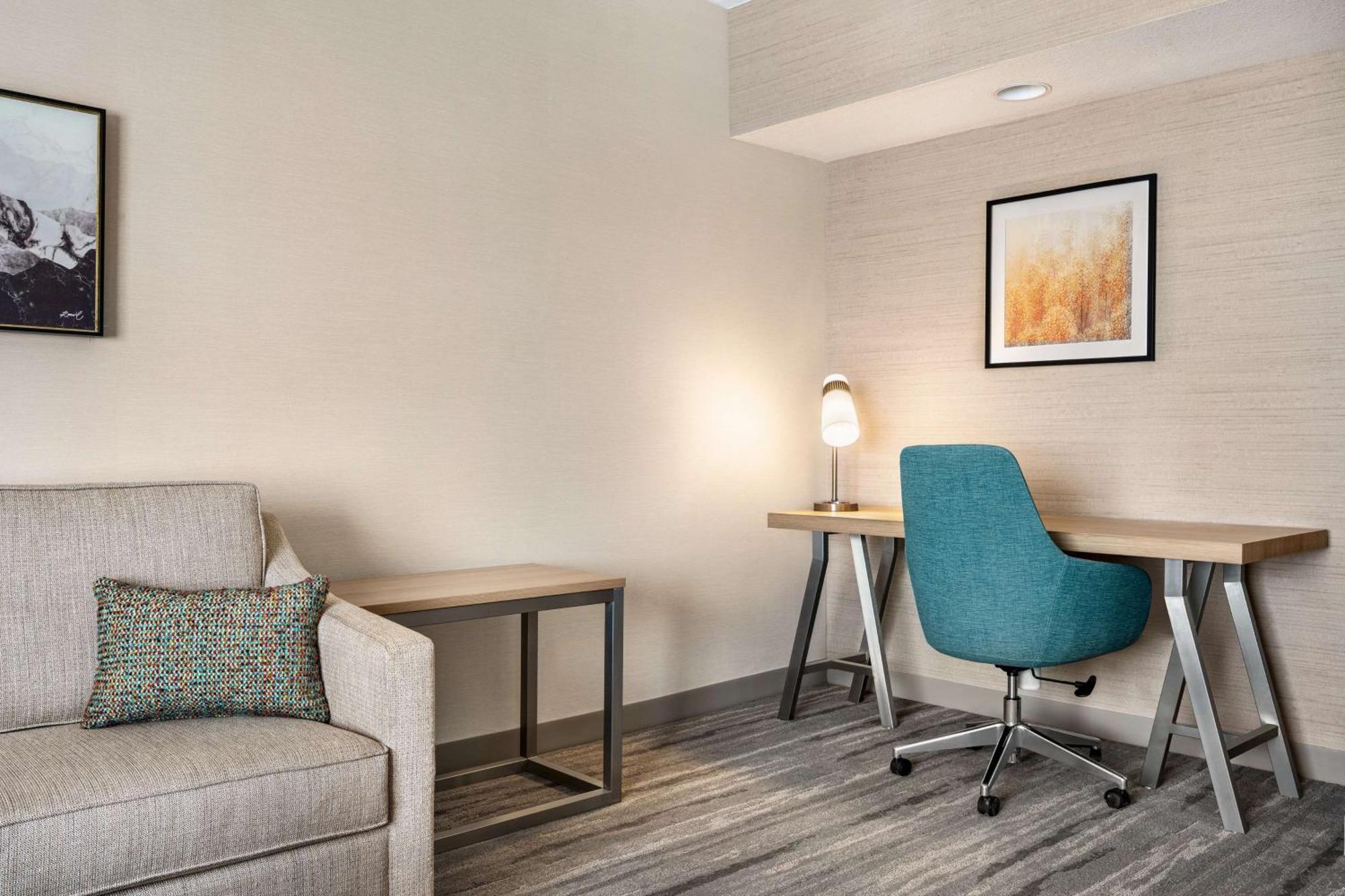 Hilton Garden Inn Форт Коллинс Экстерьер фото